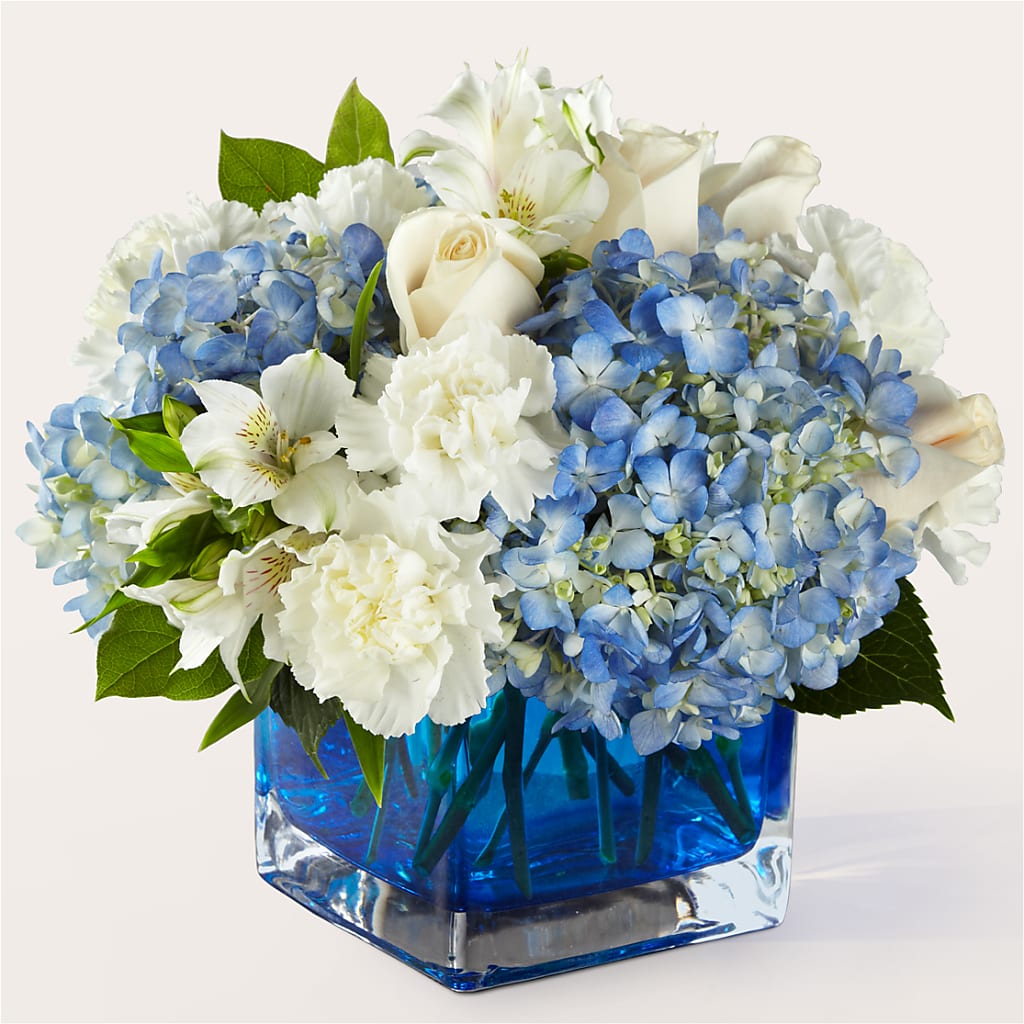 Soothing Waters Bouquet – Brunet Florist, Kanata ON