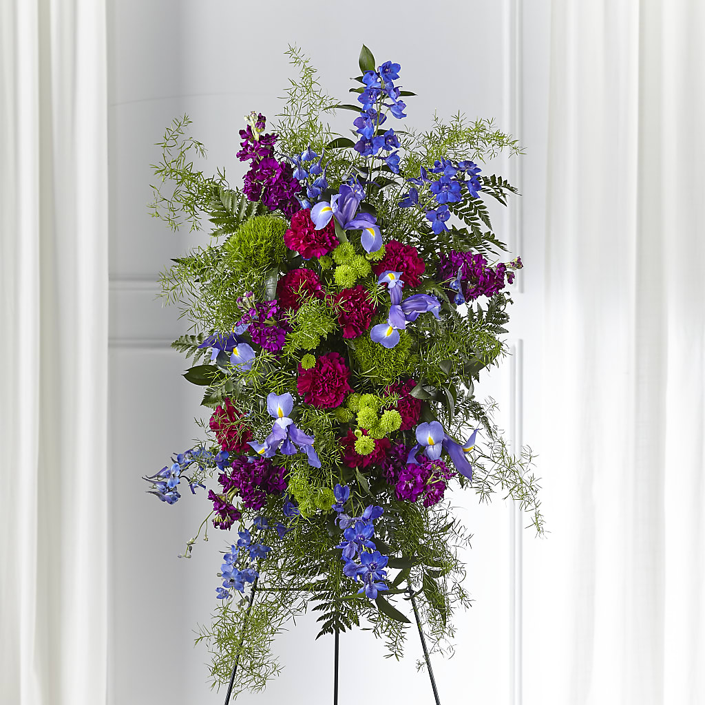 Heavenly Skies Standing Spray – Brunet Florist, Kanata ON