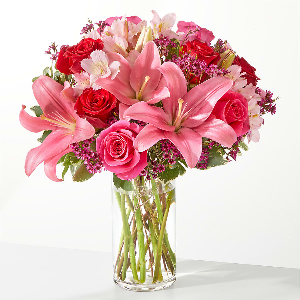 Lucky in Love Bouquet – Brunet Florist, Kanata ON