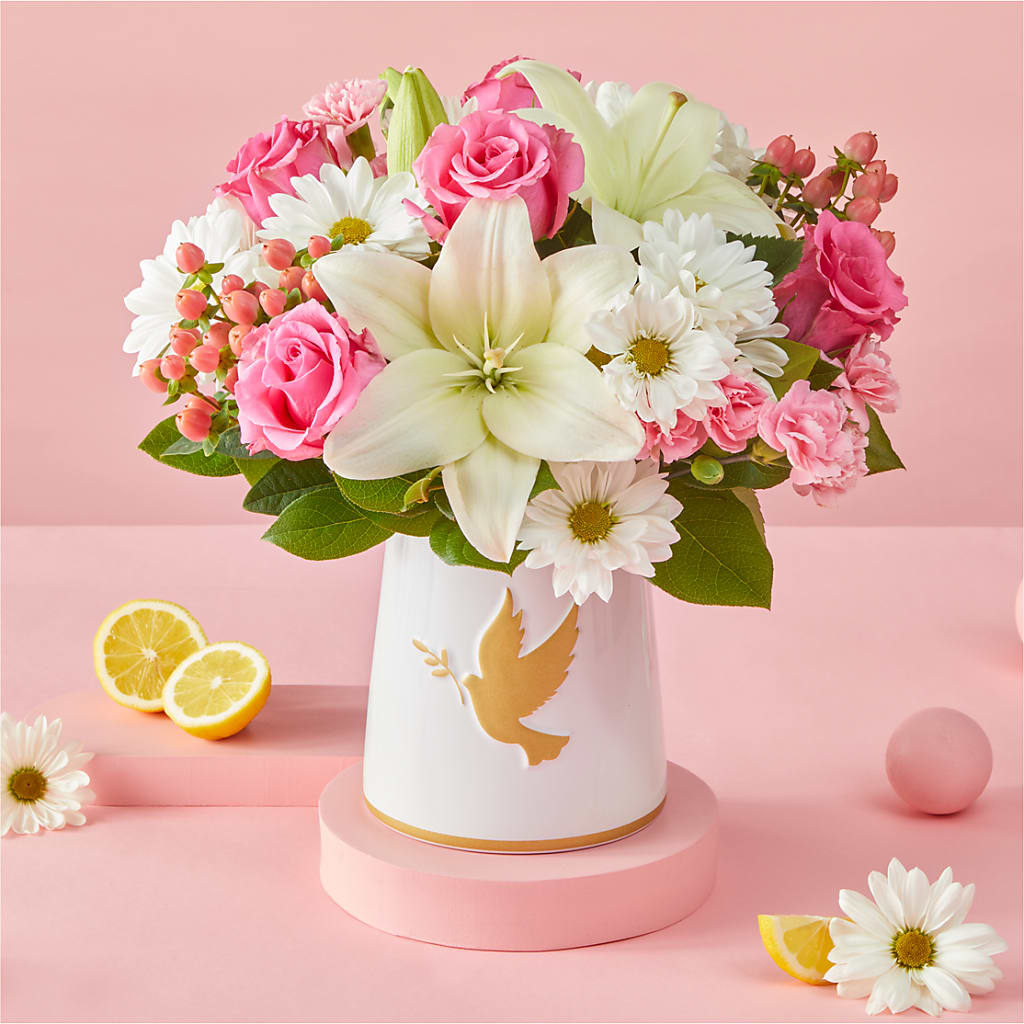 Whispers of Comfort Bouquet –  Brunet Florist, Kanata ON