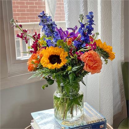 Rays of Life Bouquet –  Brunet Florist, Kanata ON