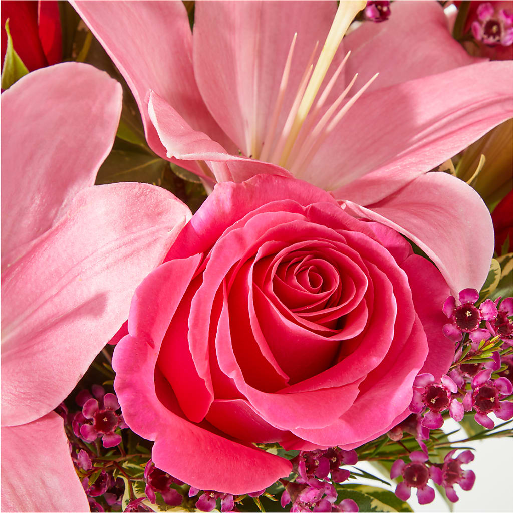 Lucky in Love Bouquet –  Brunet Florist, Kanata ON